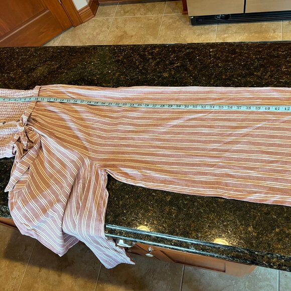 NWOT, Altar'd State Women's Purply/Mauve Striped Jumpsuit, Size Medium - Picture 11 of 13